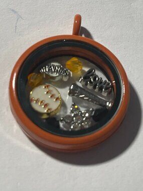San Francisco Giants MLB Memory Charm Locket w/ 22 IN chain NEW